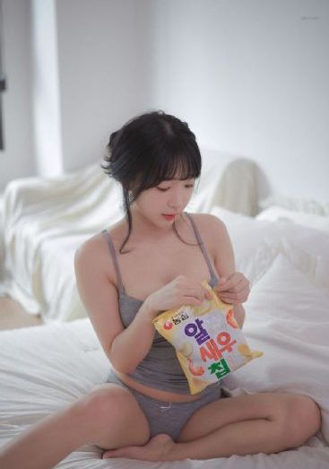 她被黑人上司不停侵犯_BD高清在线观看