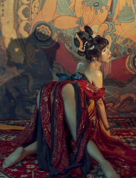 伊人风采y1857_高清版日韩电影在线