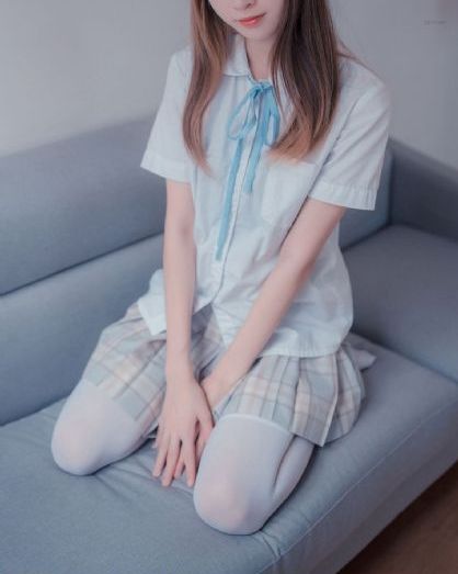 美女露胸视频网站_DVD免费观看视频